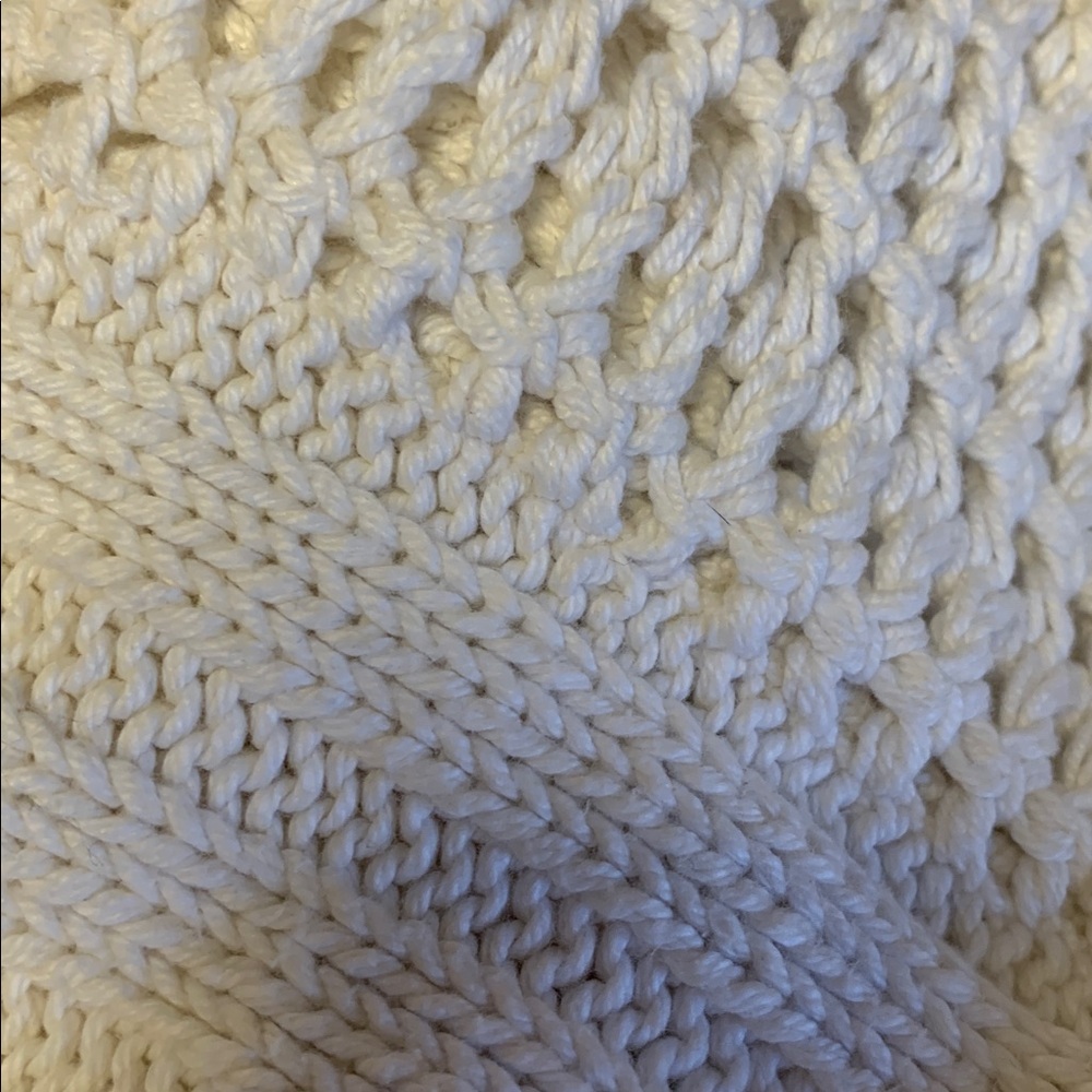 Elegant Anthropologie X Moth Chatwin Cream Chunky Cable Knit Women's Sweater - Picture 8 of 13